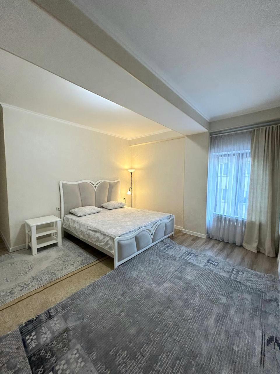 Ecohouse Apartamento Bishkek Exterior foto