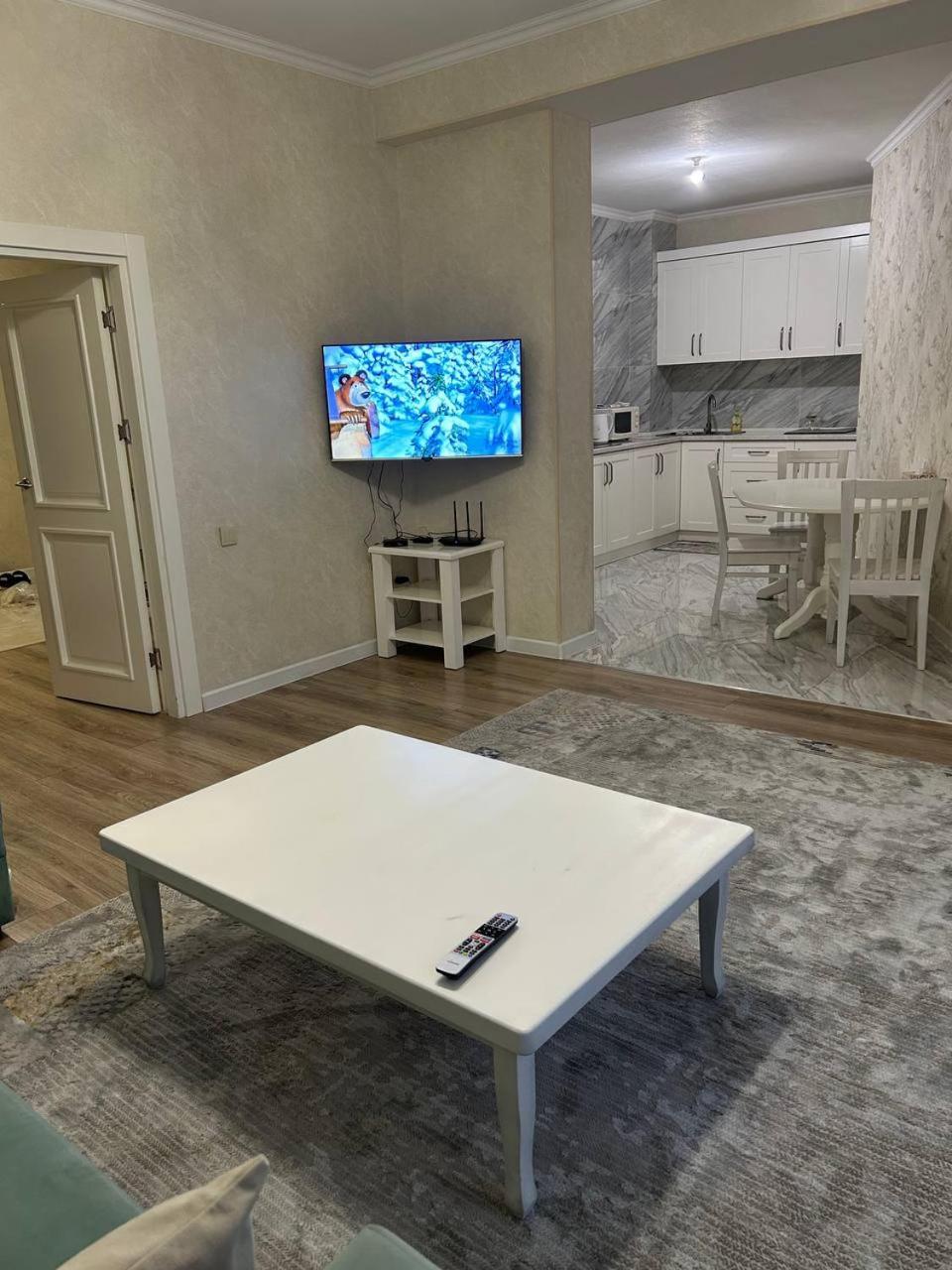 Ecohouse Apartamento Bishkek Exterior foto